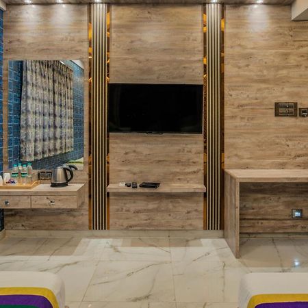 Treebo Orion Sapphire, Beck Bagan Hotel Kolkata Exterior photo
