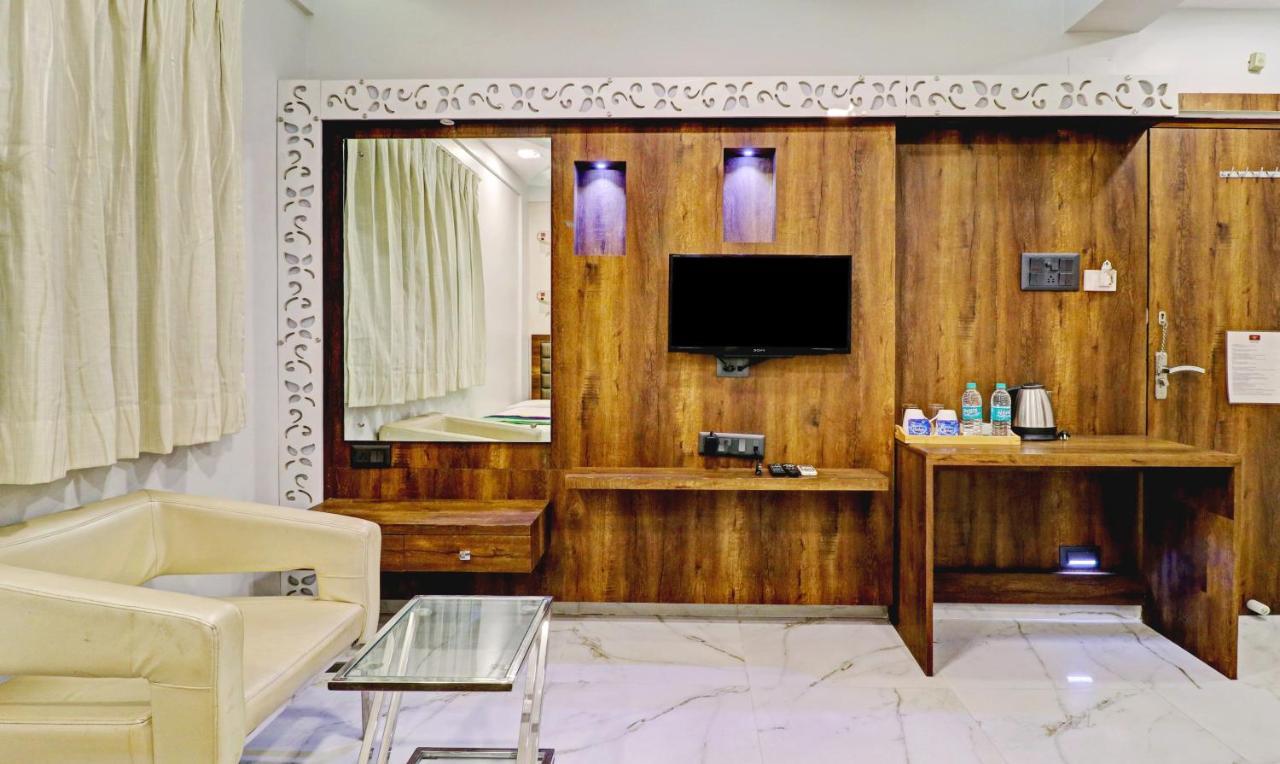 Treebo Orion Sapphire, Beck Bagan Hotel Kolkata Exterior photo