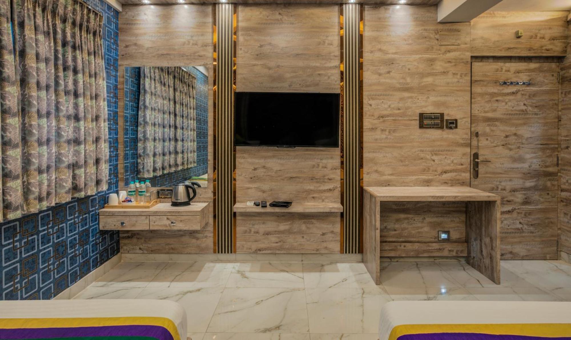 Treebo Orion Sapphire, Beck Bagan Hotel Kolkata Exterior photo