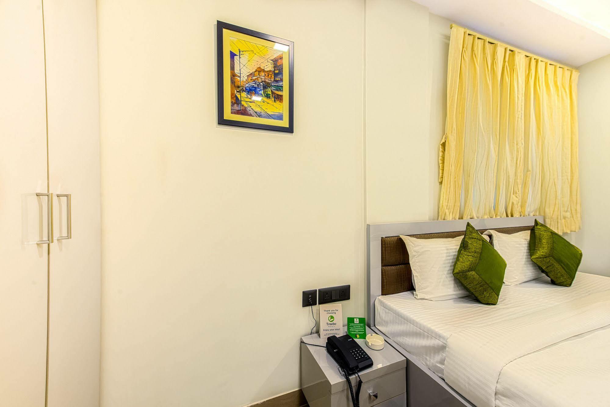 Treebo Orion Sapphire, Beck Bagan Hotel Kolkata Exterior photo