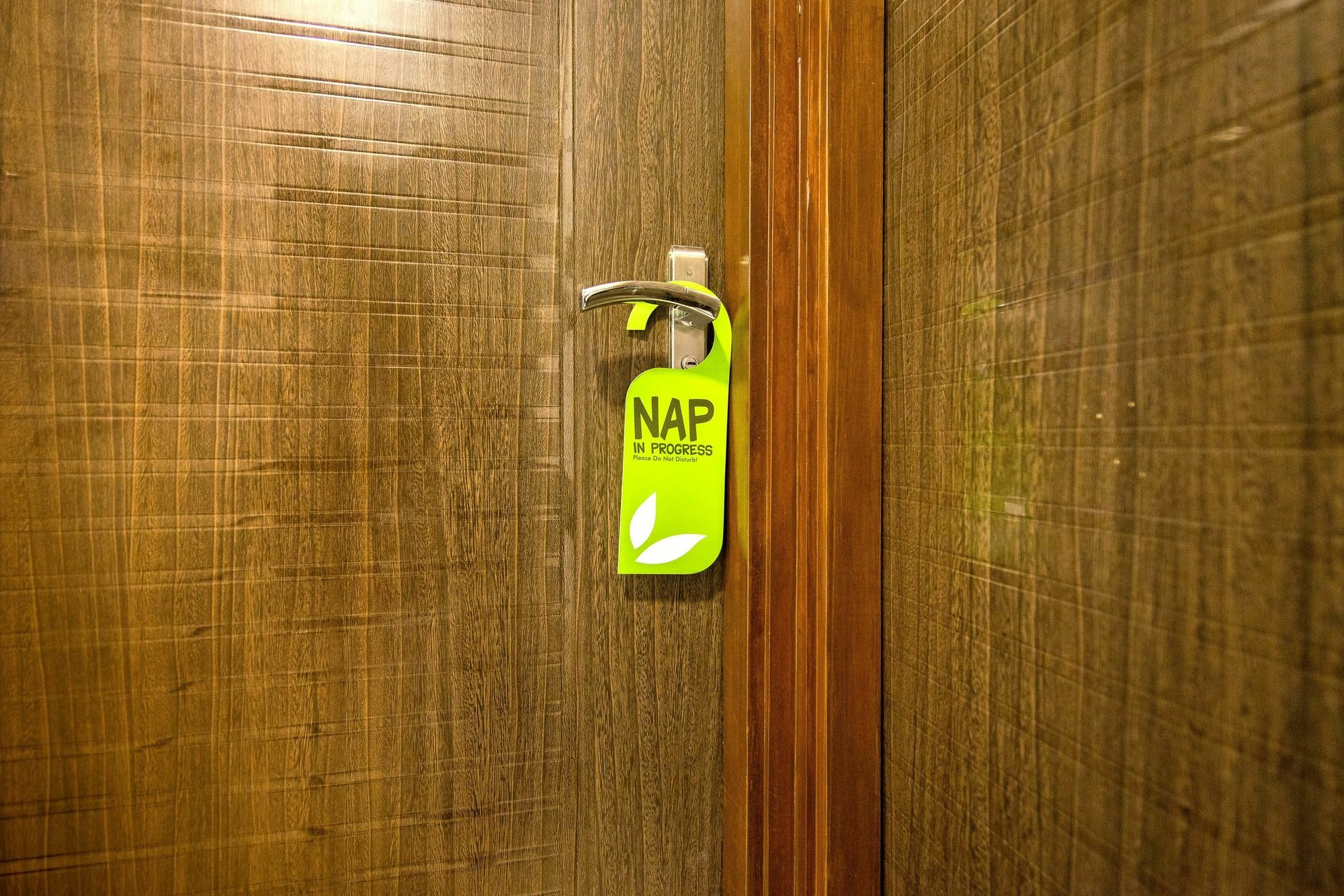 Treebo Orion Sapphire, Beck Bagan Hotel Kolkata Exterior photo